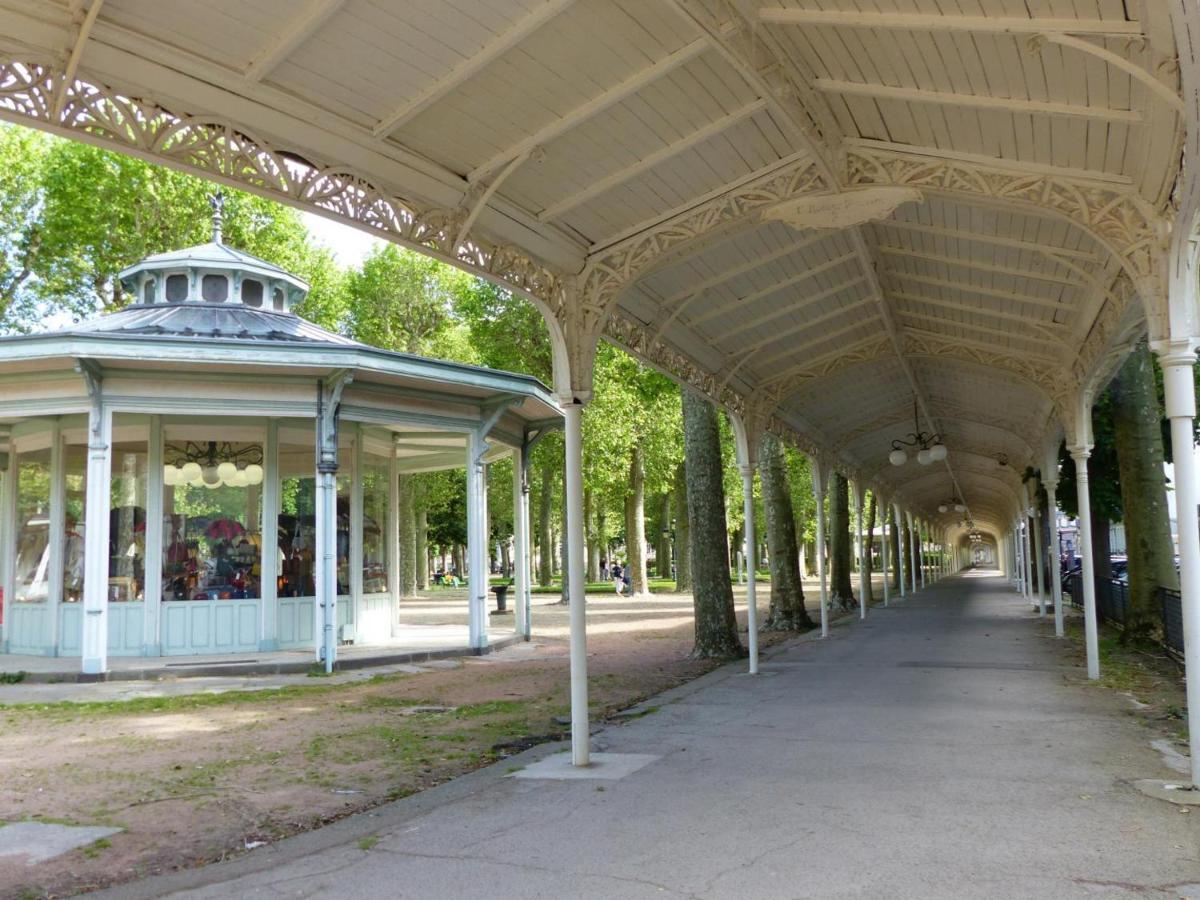 Appartement Elegant Et Confortable Au Coeur De Vichy, Pres De L'Opera Et Des Parcs Napoleon III - Fr-1-489-303 外观 照片